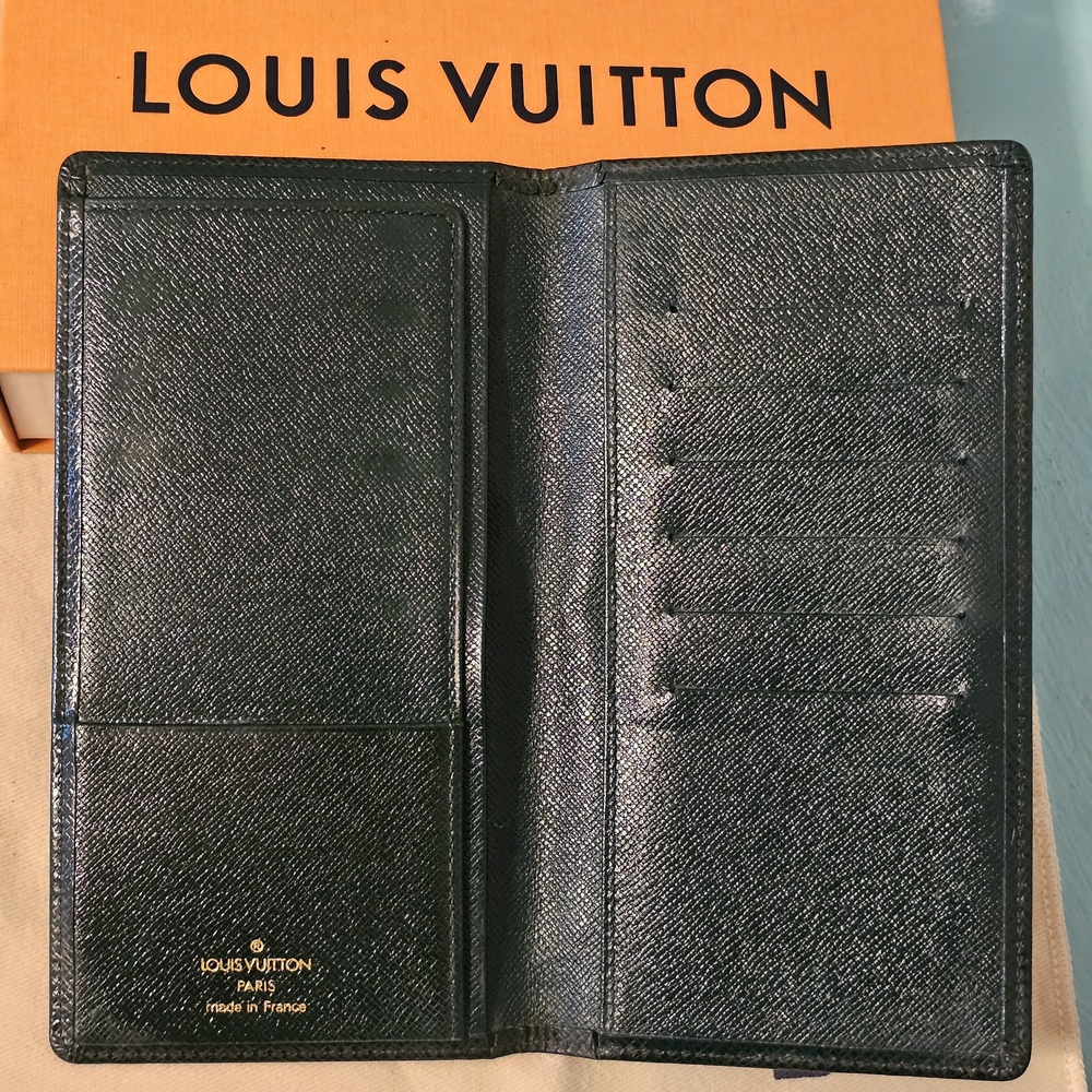 LOUIS VUITTON Taiga Brazza Wallet in dark green